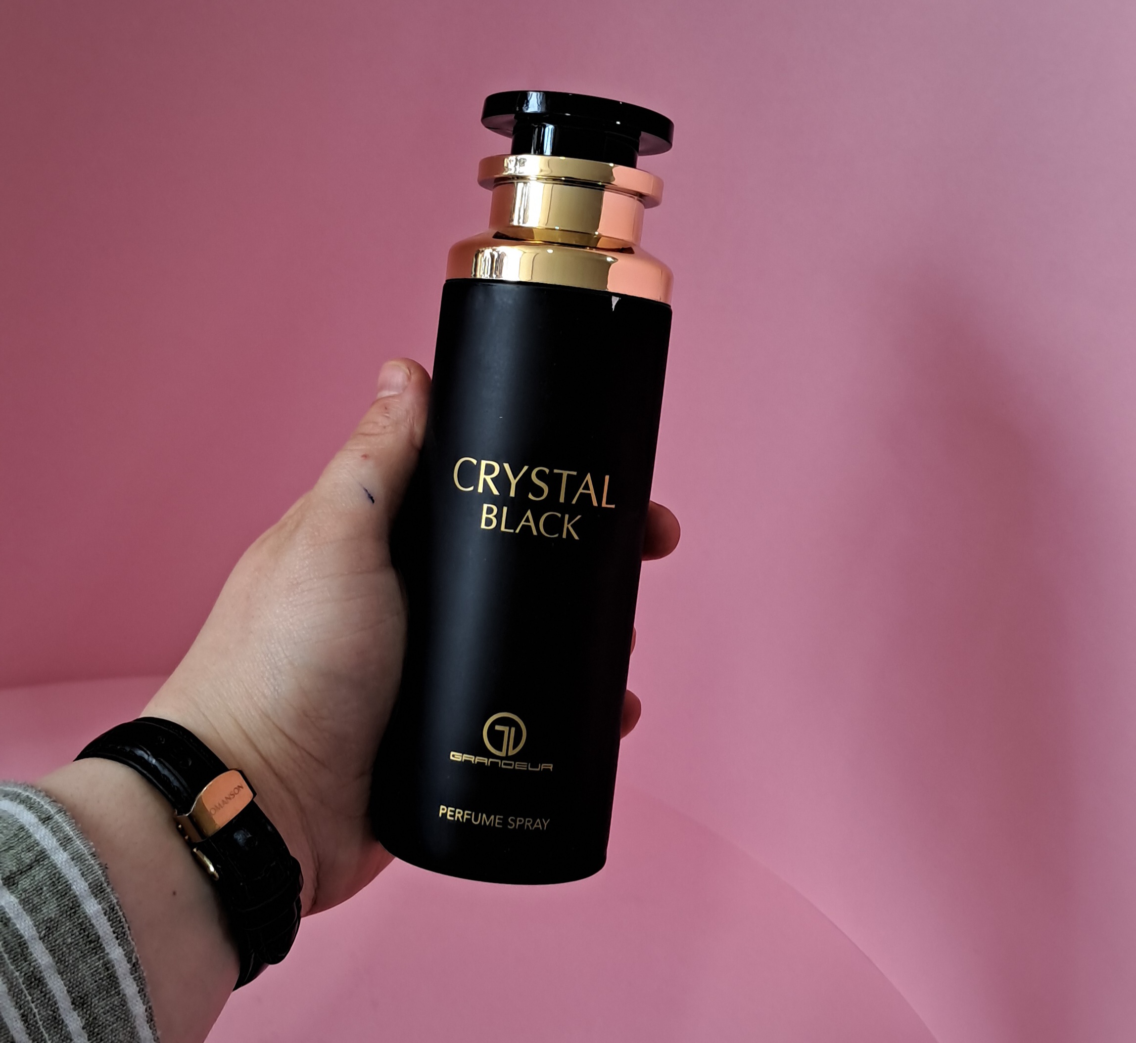 اسپری بدن زنانه گراندیور مدل Crystal Blackحجم۲۰۰ml