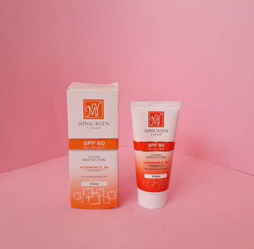 کرم ضد آفتاب مای spf 60 بی رنگ