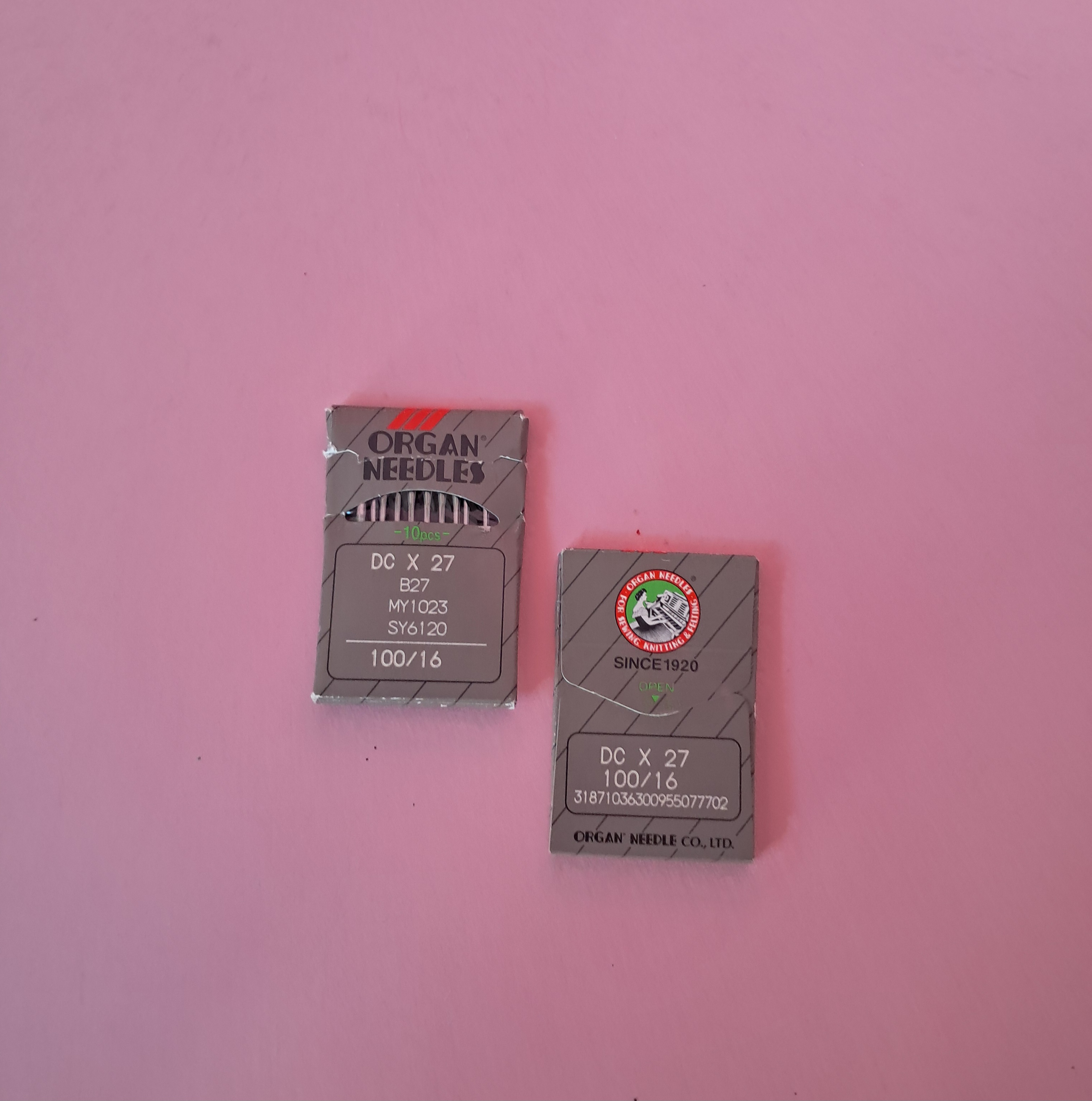 سوزن چرخ خیاطی مدل زیگزال دوزDc×27 شماره ۱۰۰/۱۶ بسته 10 عددی